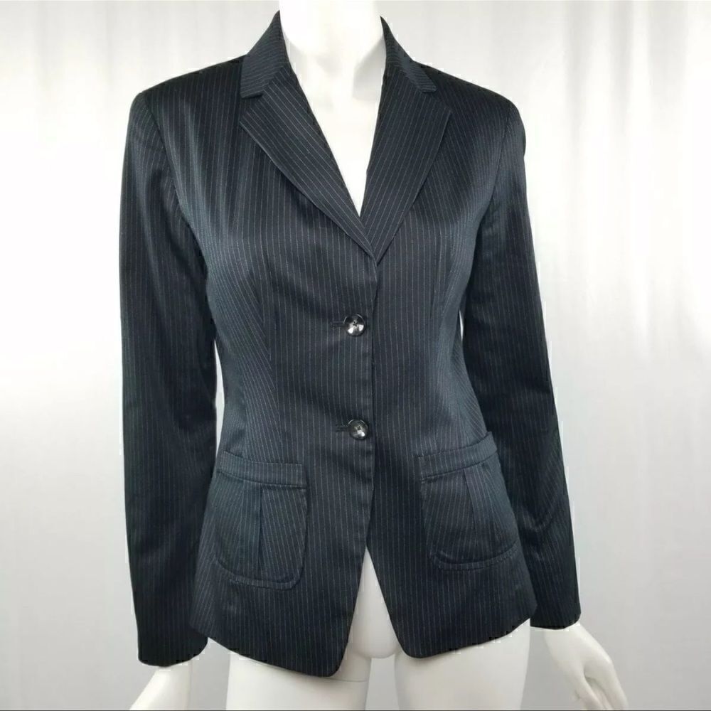 Merona Womens Size 2 Black White Pinstriped 2 Button Career Blazer Jacket